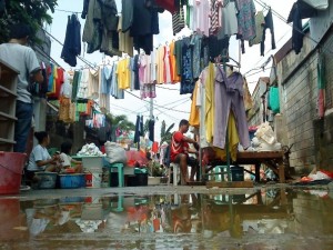 EXTENDING SUPPORT. In the future, the 4Ps will include more families who are in need of special assistance because of disasters like Ondoy. Photo by Ramon Raquid