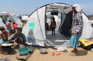 Lola Kiblatiyan prepares ‘Shanglag’ for lunch beside their shelter box tent .