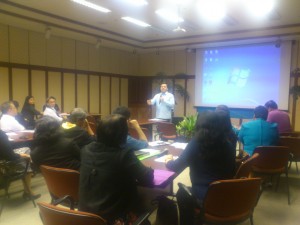 DSWD Assistant Secretary Camilo Gudmalin discusses NCDDP with the members of the NIAPIT, which is composed of officials of various national government agencies
