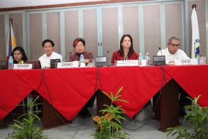 Sec. Soliman (3rd from left) chairs the 6th InterCluster Meeting. With Sec. Soliman are (left to right) OPARR Undersecretary Lesley Cordero, Sec. Lacson, UN Coodinator Carvalho, and Gen. Fajardo.