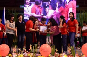  Joshua receives his award as Huwarang Bata ng Pantawid Pamilya during last year's  Search in NCR.    