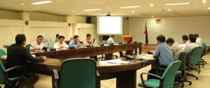 KALAHI CIDSS-NCDDP Deputy National Program Manager Jojo Aguilar orients the Laos delegation on KALAHI CIDSS-NCDDP at the DSWD Central Office in Quezon City