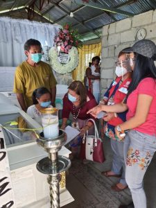 Department of Social Welfare and Development (DSWD) Undersecretary for Operations Atty Aimee Torrefranca-Neri and DSWD-Field Office III Director Marites Maristela interview the members of the bereaved family of Sonya and Frank Gregorio, the mother and son who were fatally shot  in Paniqui, Tarlac, for the provision of appropriate assistance.