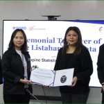 Department of Social Welfare and Development-National Household Targeting Office Director Liezl O. Visorde (2nd from right) and Assistant Director Baldr H. Bringas turn over the requested Listahanan 3 data sets to representatives of the Philippine Statistics Authority, Ms. Maria Fides Wilma A. Marquez (2nd from left) and Ms. Abigail C. Ling.